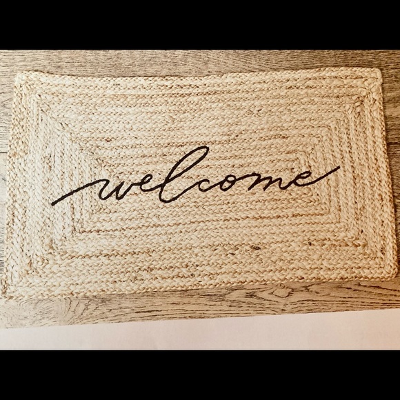 NWT Accompany jute welcome mat - Picture 2 of 3
